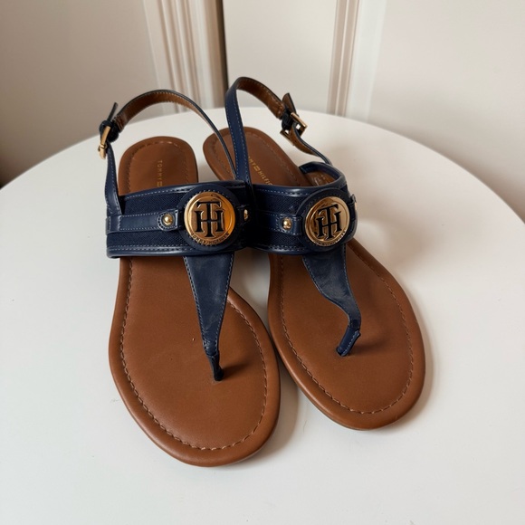 Tommy Hilfiger Navy and Brown Sandals with gold detailings, adjustable strap - Picture 2 of 9
